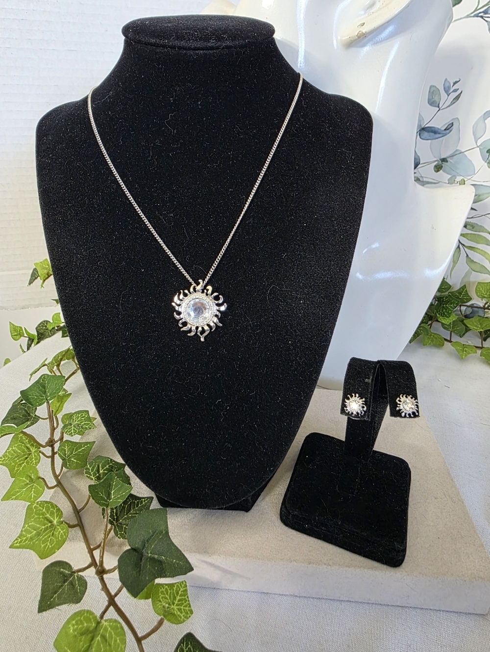 Silver Sun Pendant Necklace & Stud Earring Set | Celestial Crystal Rhodium Plate